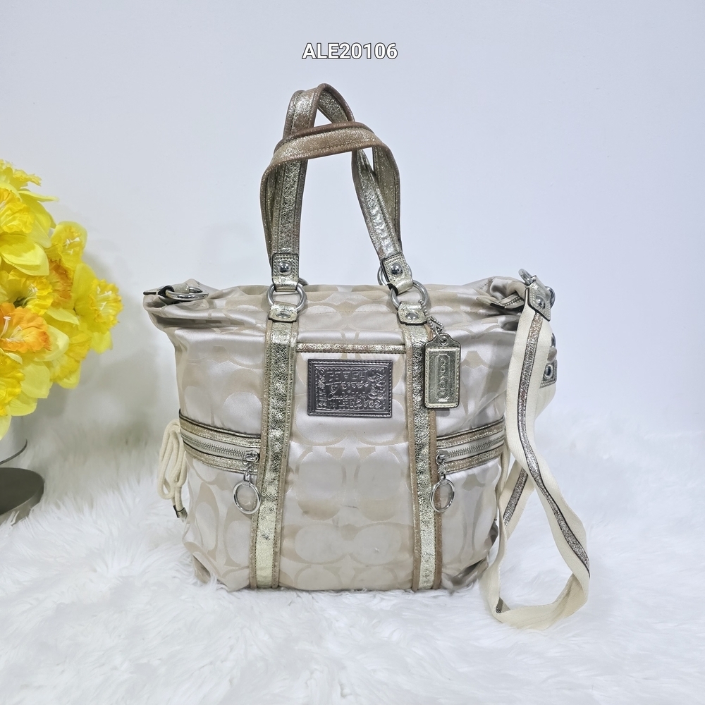 Coach Poppy Signature convertible tote or Hobo shoulder Large bag.